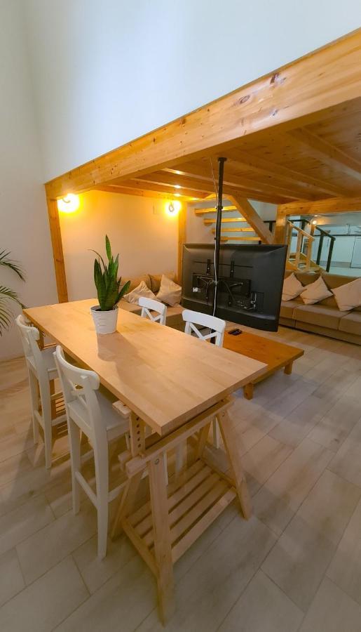 Mezzanine 4 Faro Apartment Luaran gambar
